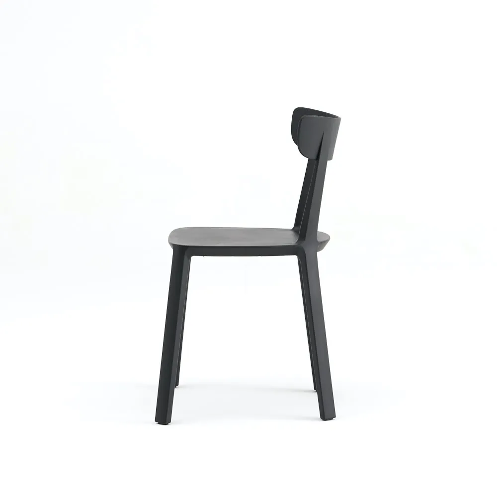 Cadrea Chair
