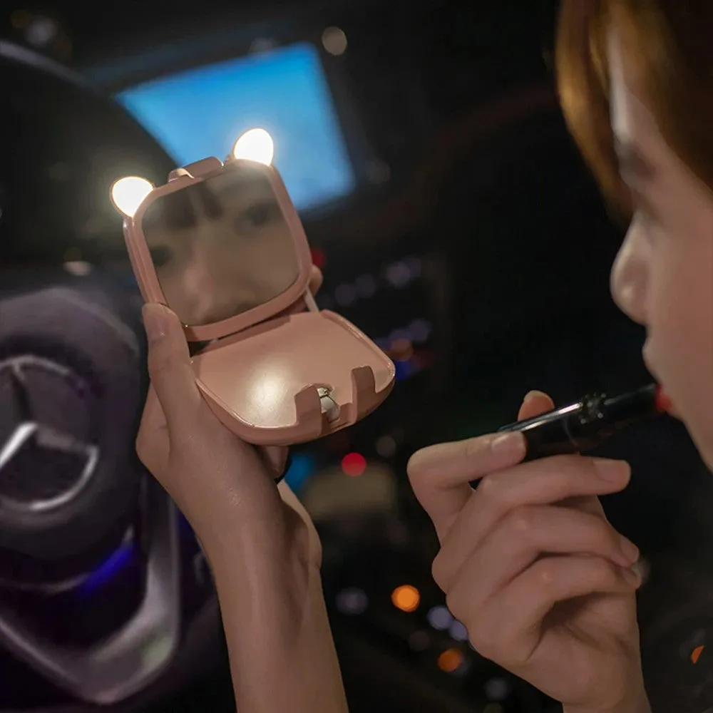 Chic Kitty Power: The Purrrfect 3-in-1 Portable Charger, Mirror & LED Light!
