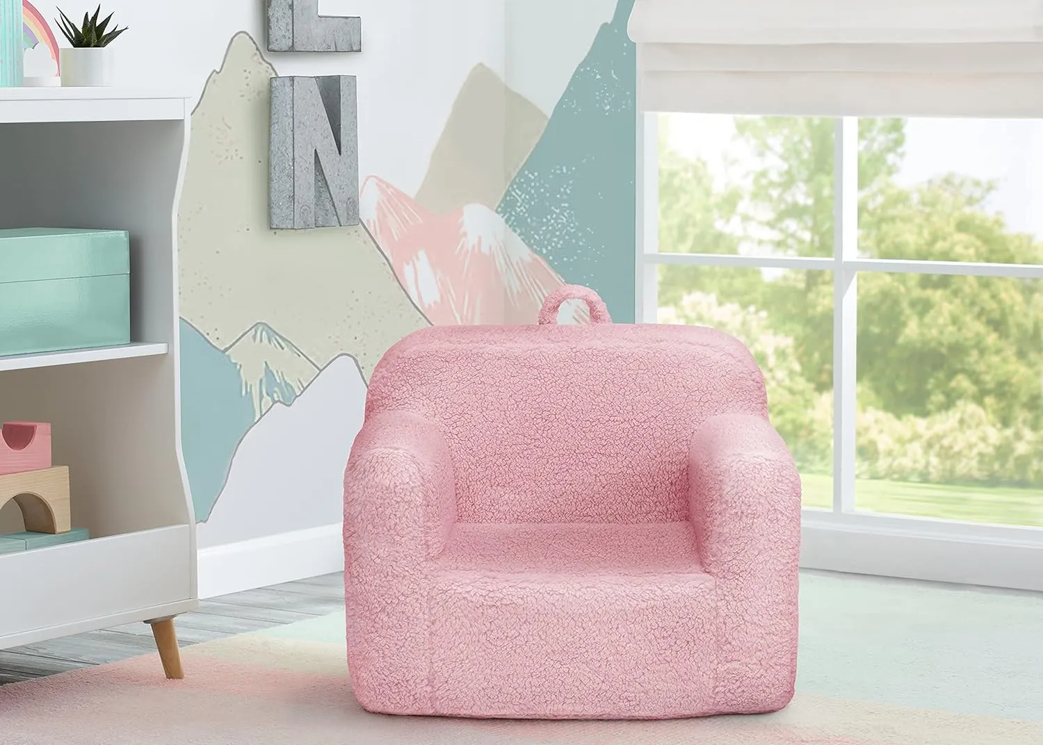 Delta Children Cozee Sherpa Chair, foam, Pink