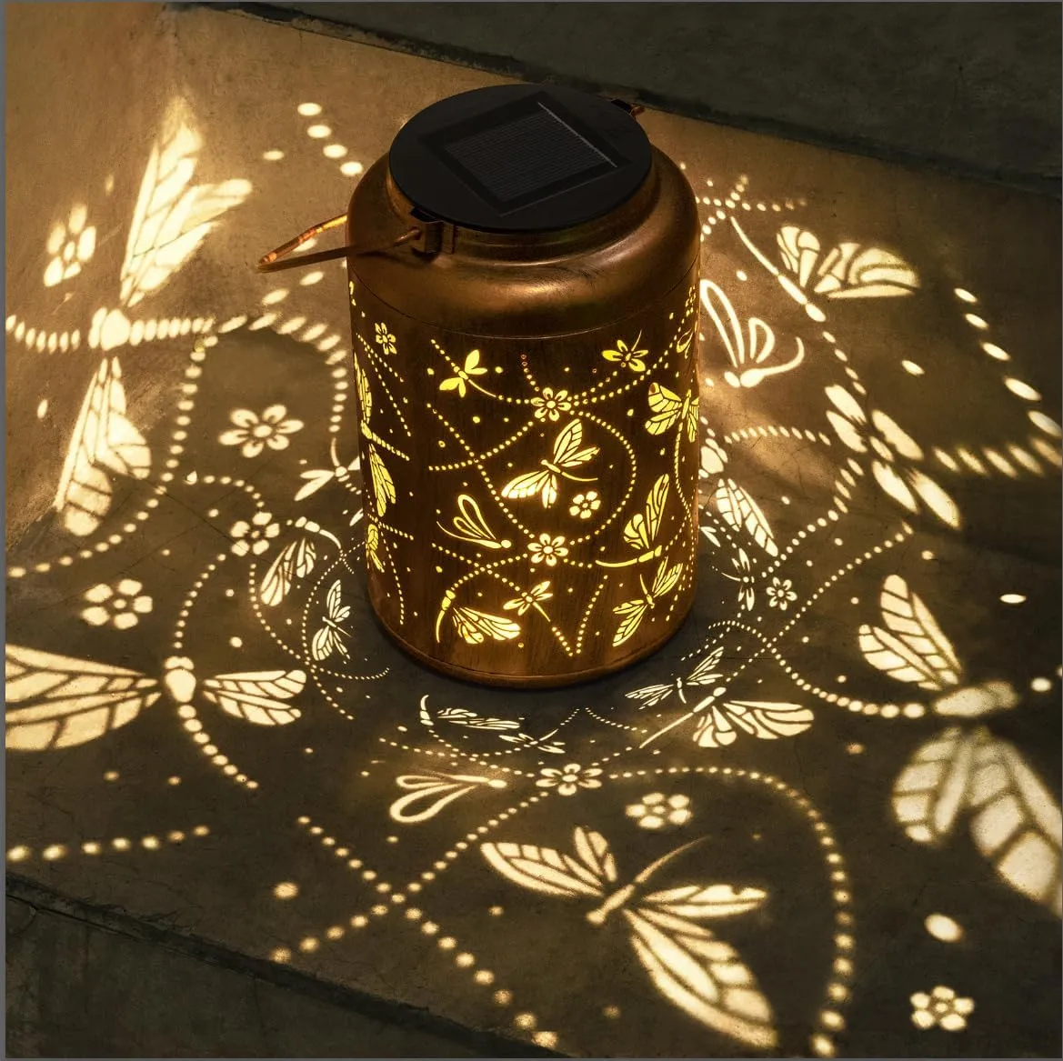 Dragonfly Solar Lanterns Outdoor Waterproof, Dragonfly Gardening Birthday Fathers Day Gifts for Dad Husband, Mom, Woman, Metal Decorative Hanging Lanterns Mothers Day Gifts for Yard/Garden Decor