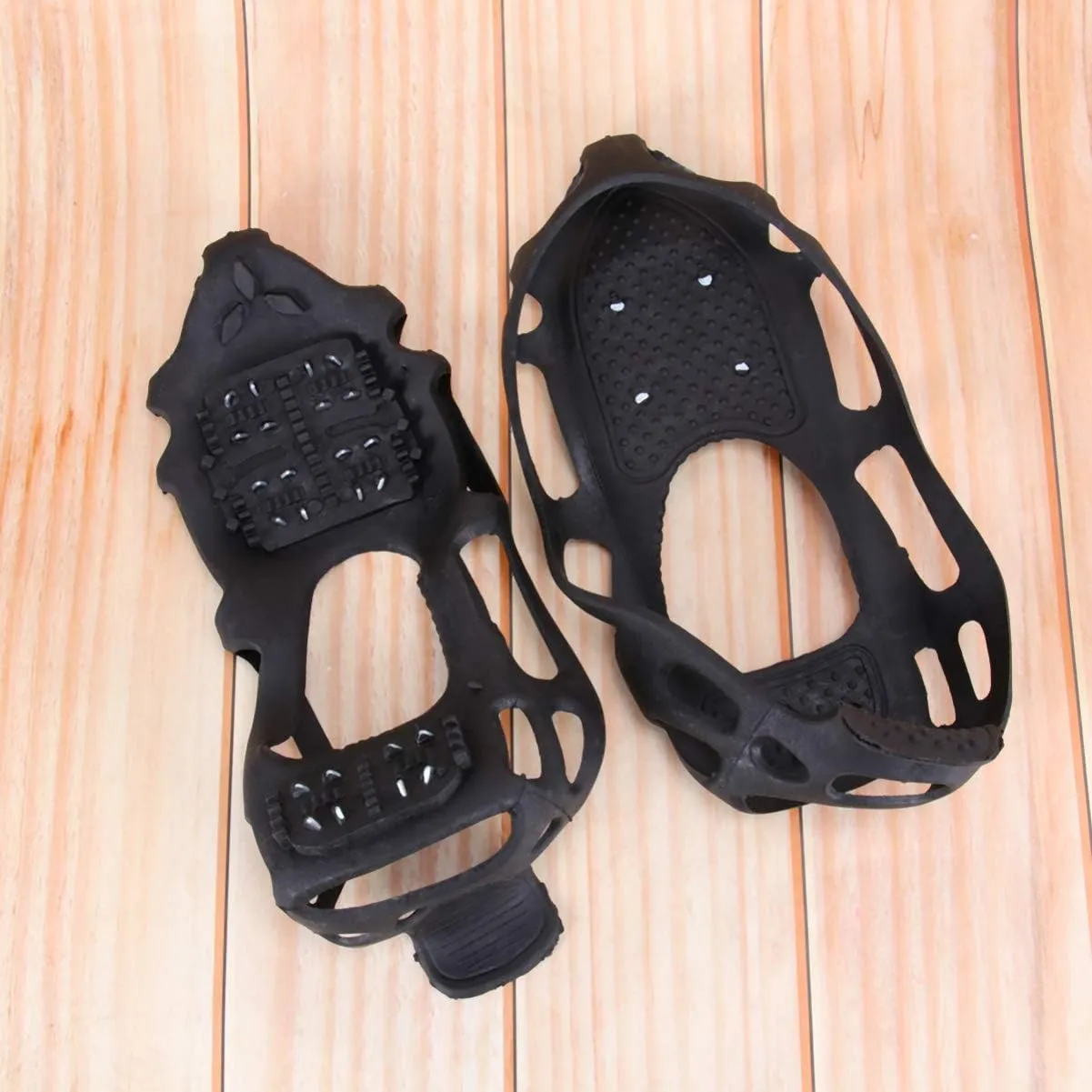 HEALLILY 1 Pair Traction Cleats Ice Snow Grip Anti Slip Shoe Crampons 24 Teeth Spikes Walk Traction for Winter Walking Hiking Climbing Jogging Black Size S