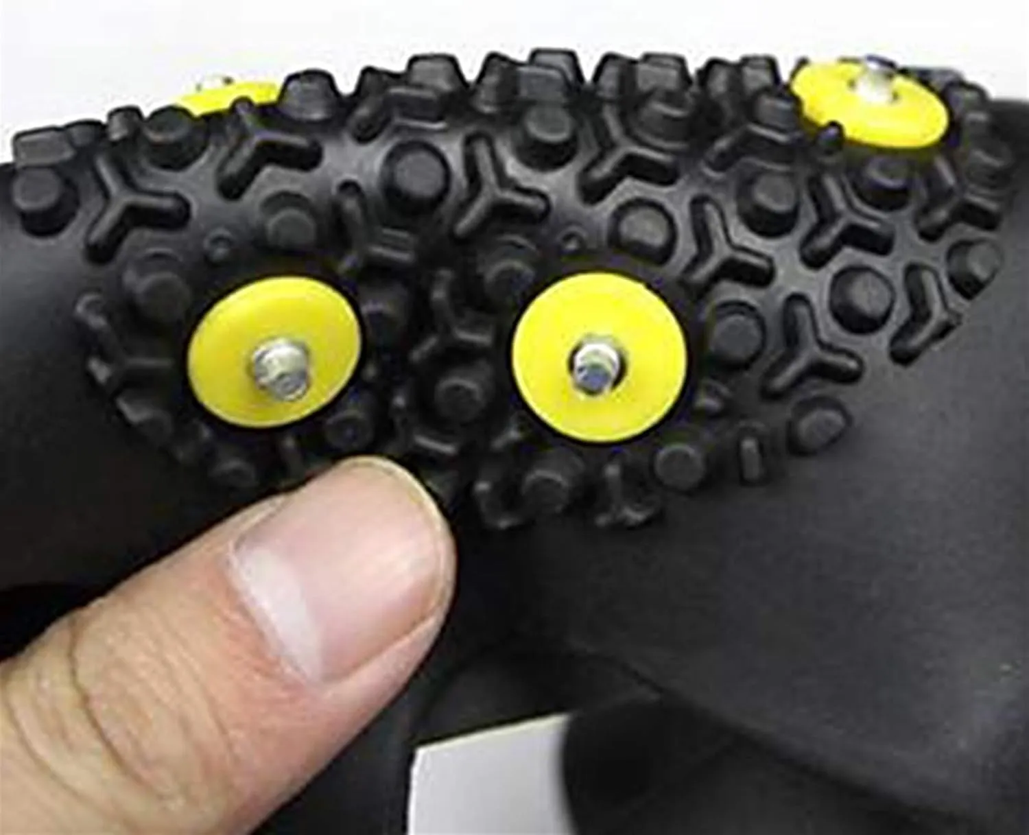 Ice Snow Grips 1 Pair S M L 10 Studs Anti-Skid Snow Ice Climbing Shoe Spikes Ice Grips Cleats Crampons Winter Climbing Anti Slip Shoes Cover Ice Grips for Shoes