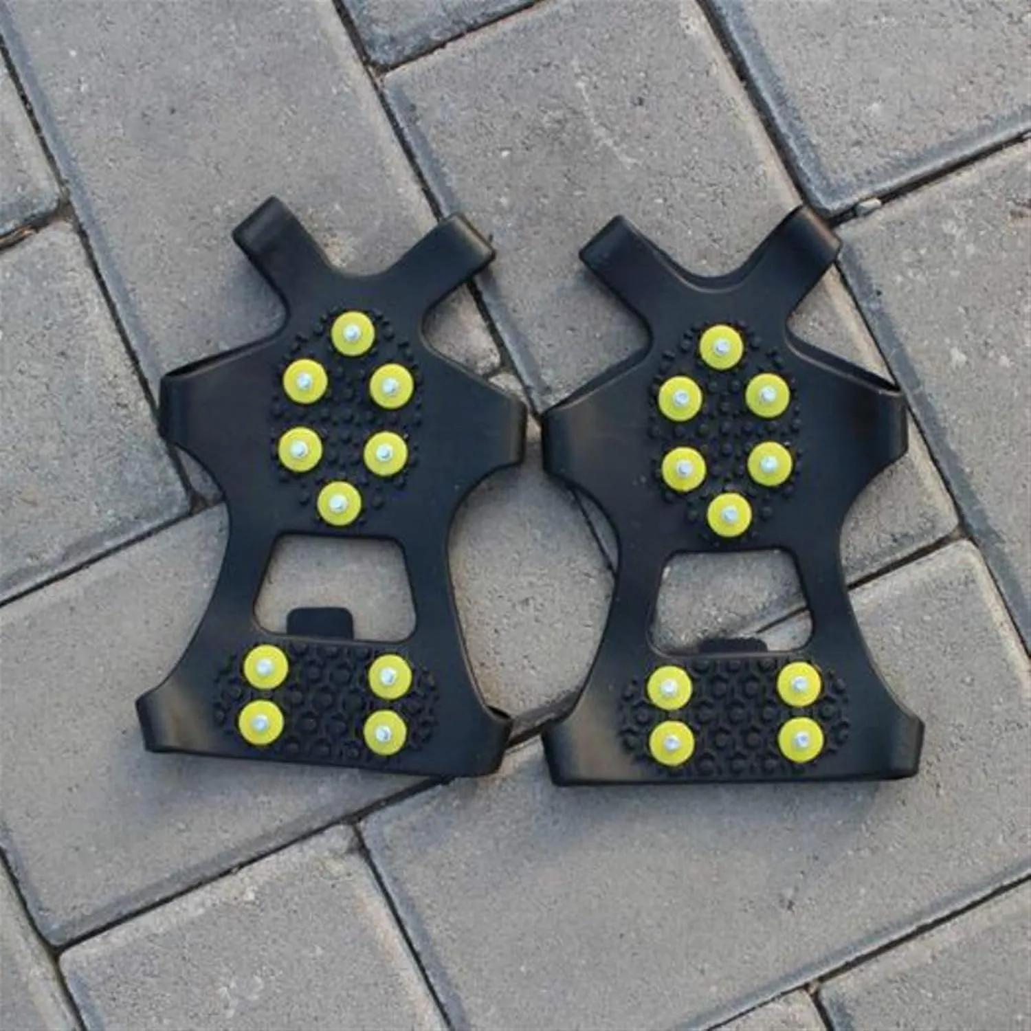 Ice Snow Grips Studs Anti-Skid Snow Ice Climbing Shoe Spikes Grips Crampons Cleats Overshoes Winter Climbing Shoes Cover Ice Grips for Shoes