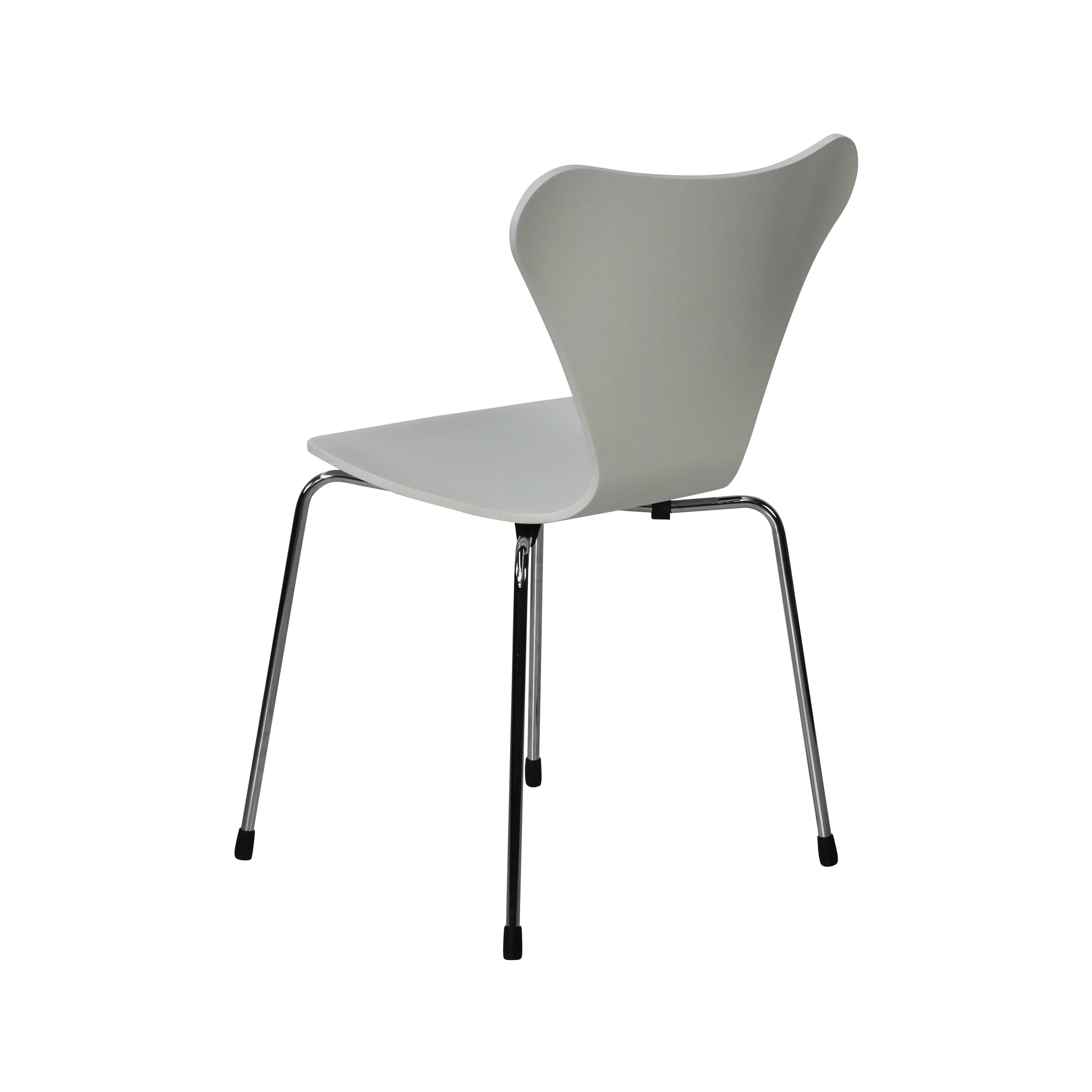 Jacobsen style stackable chair
