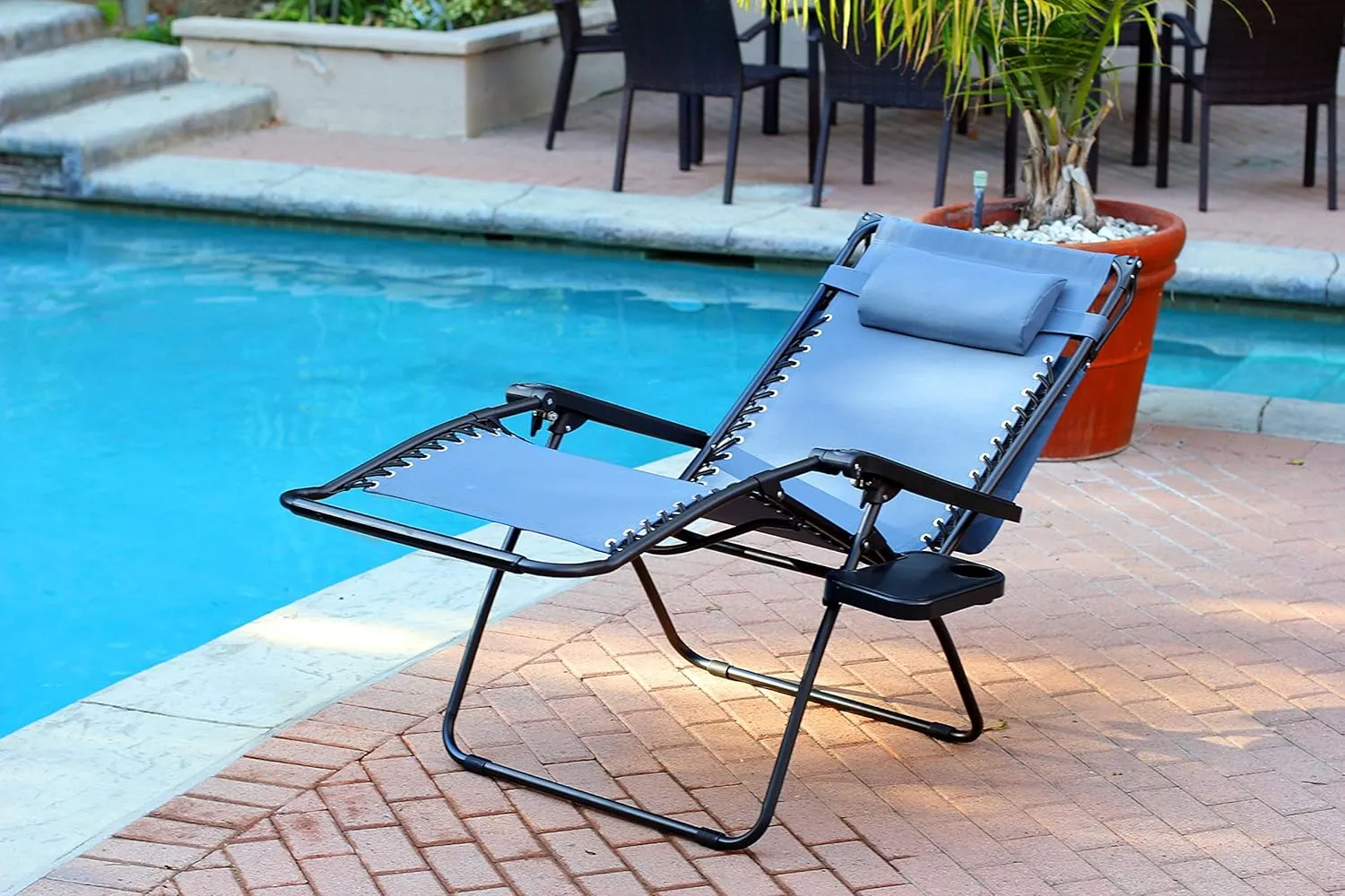 Jeco Oversized Zero Gravity Chair with Sunshade and Drink Tray, Blue