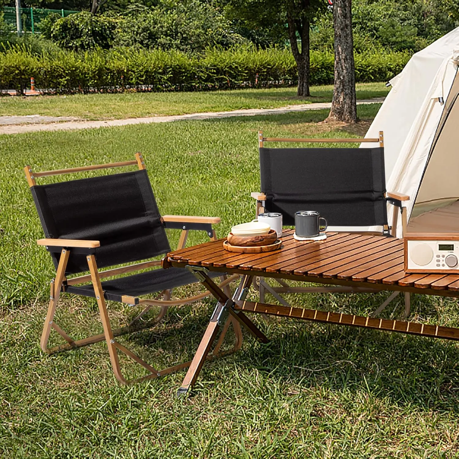 Lightweight Folding Camping Chair with Aluminum Frame and Durable 600D Polyester Fabric (Black, Small)