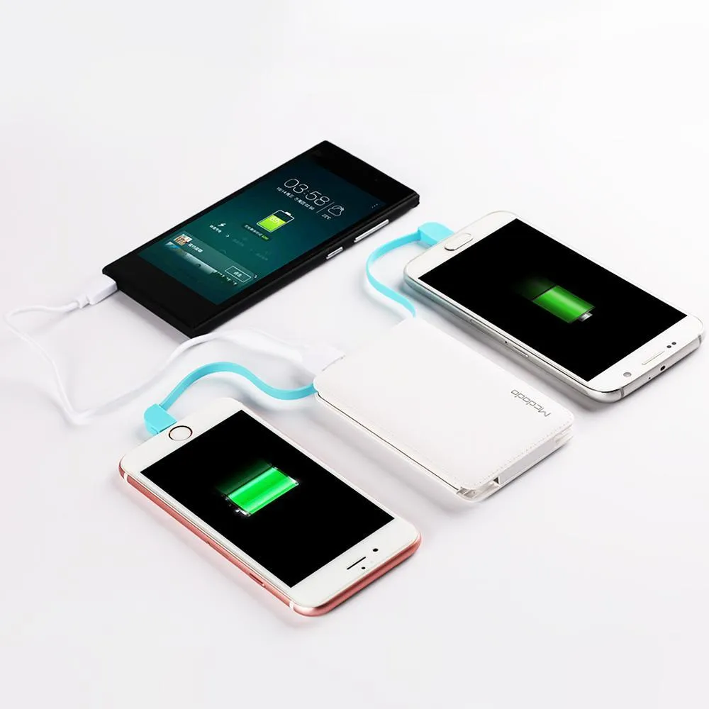 McDodo 5000 mAh Power Bank with Lightning and Micro Cable