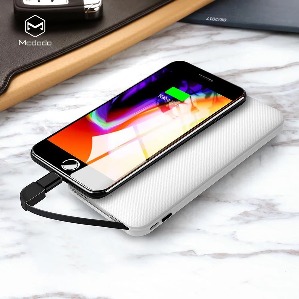 Mcdodo Carbon Fiber 10000mAh Power Bank, USB port with Micro USB cable
