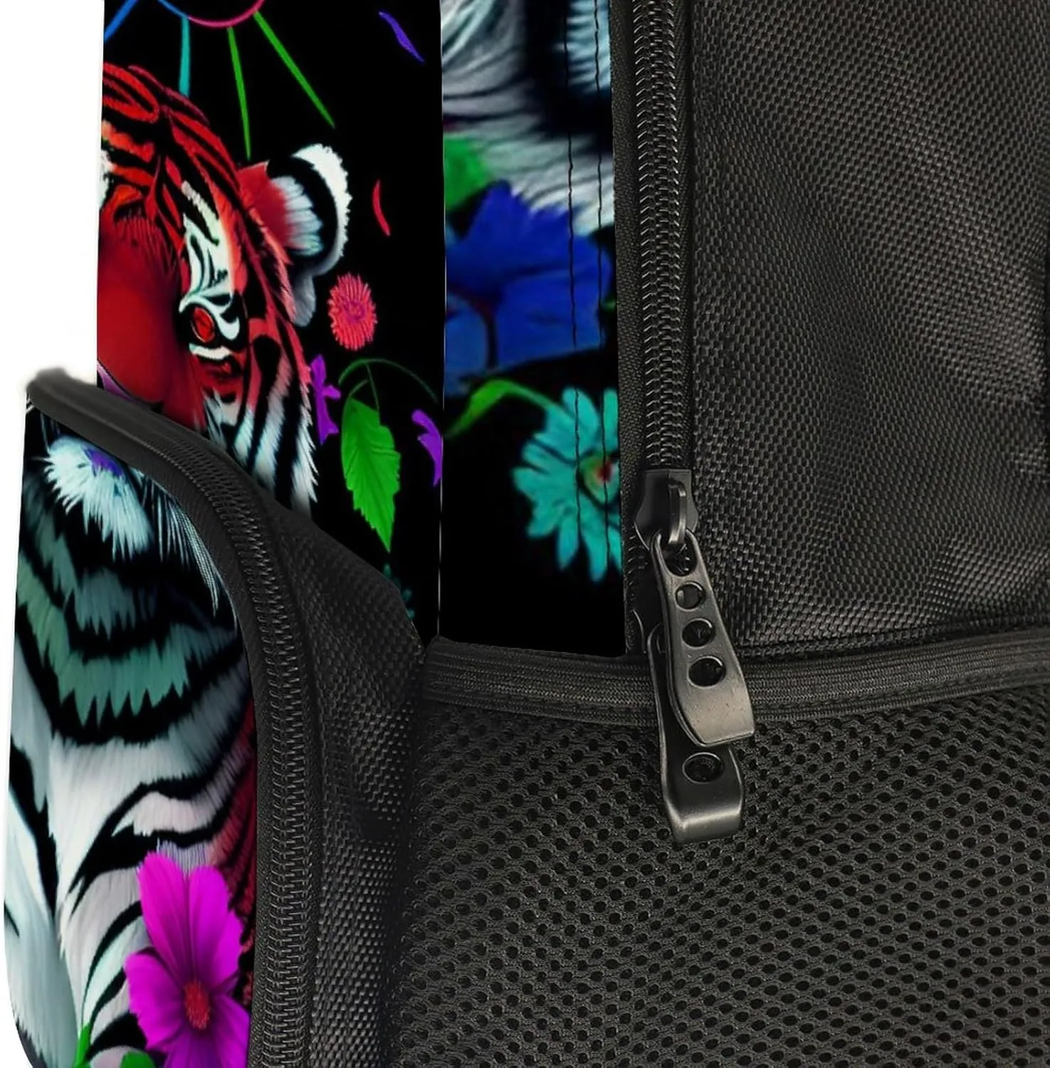 Men Women Polyester Trippy Tiger Animal Flower Art Casual Daypack Large Capacity Carry On Bag With Adjustable Shoulder Straps for Camping Work Running