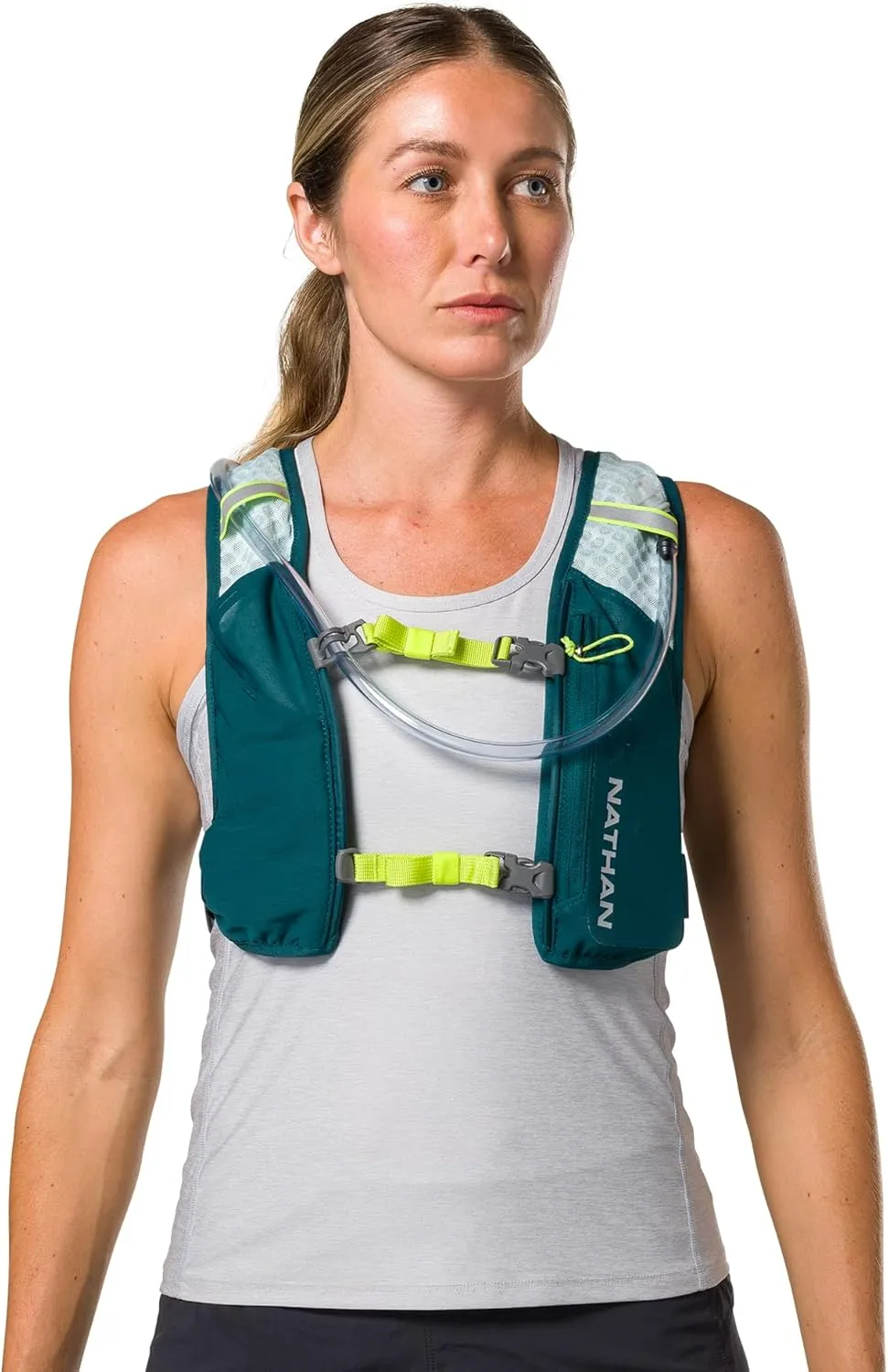Nathan QuickStart 2.0 Hydration Pack with Hydration Bladder 4L, for Running Vest, Hiking, Walking, Marathon, Obstical Course Run, Race