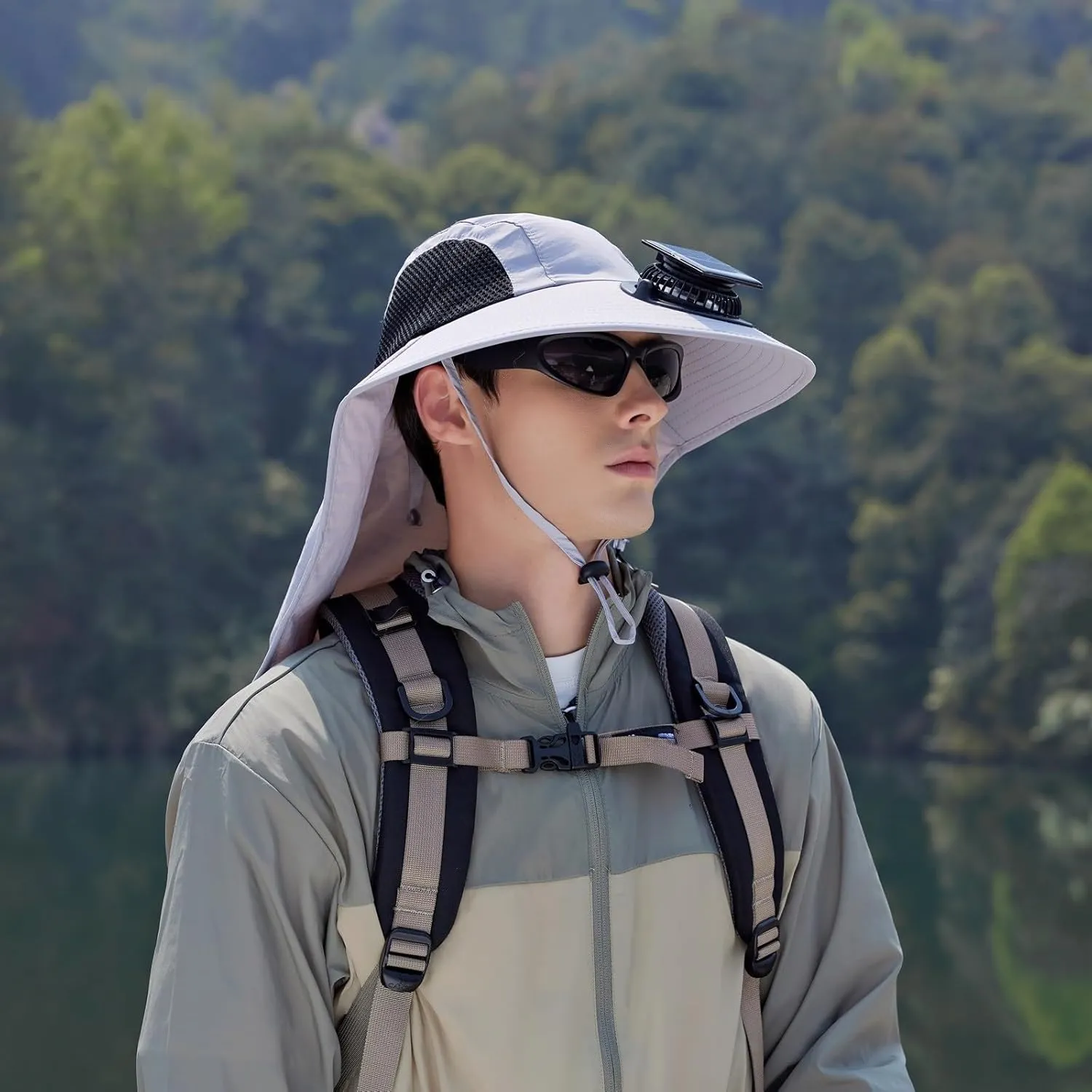 Outdoor Wide Brim Sun Hat with 4 Solar Fan Sun Bucket Hat for Men Women UPF 50  Bucket Fishing & Beach Hat with Fan Built in