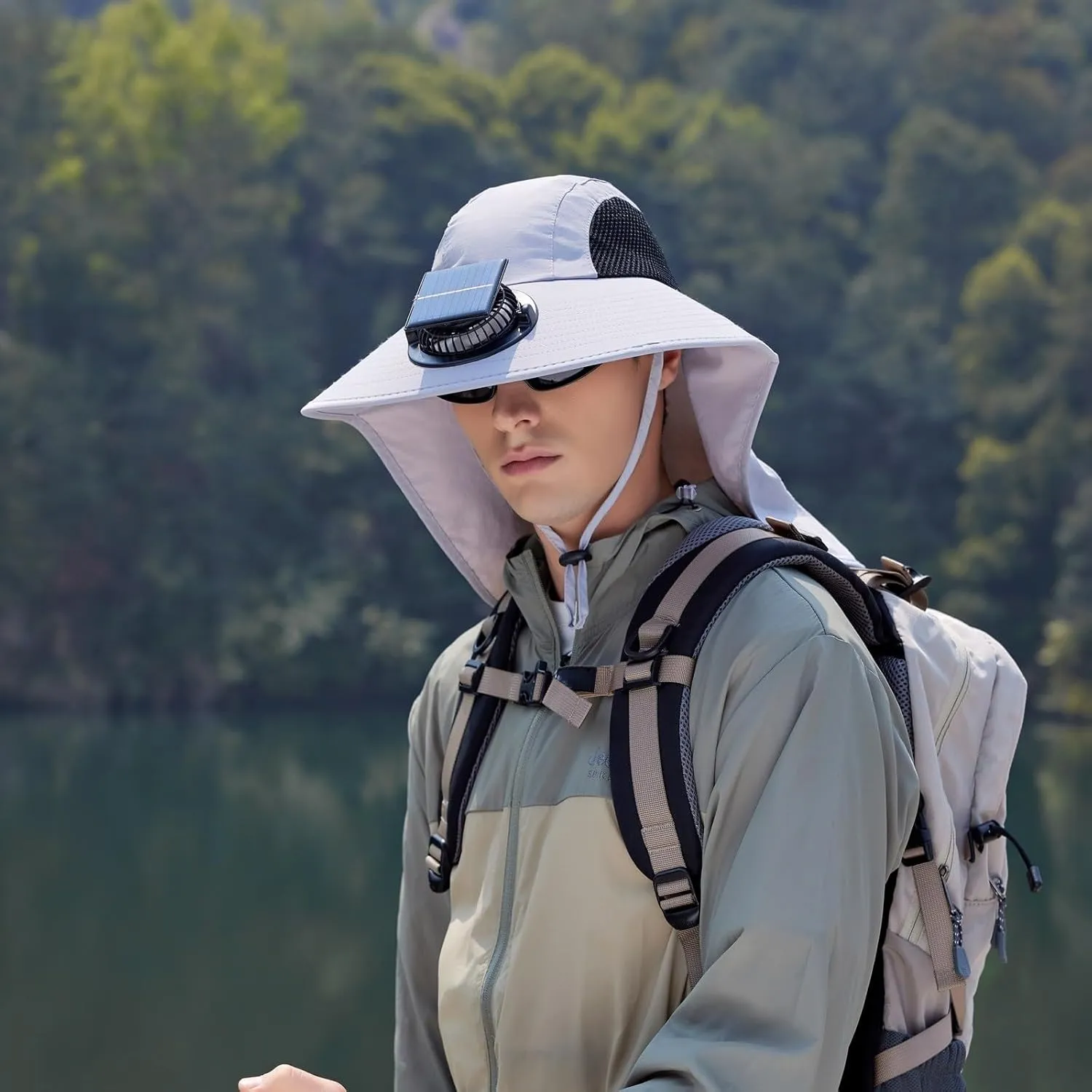 Outdoor Wide Brim Sun Hat with 4 Solar Fan Sun Bucket Hat for Men Women UPF 50  Bucket Fishing & Beach Hat with Fan Built in