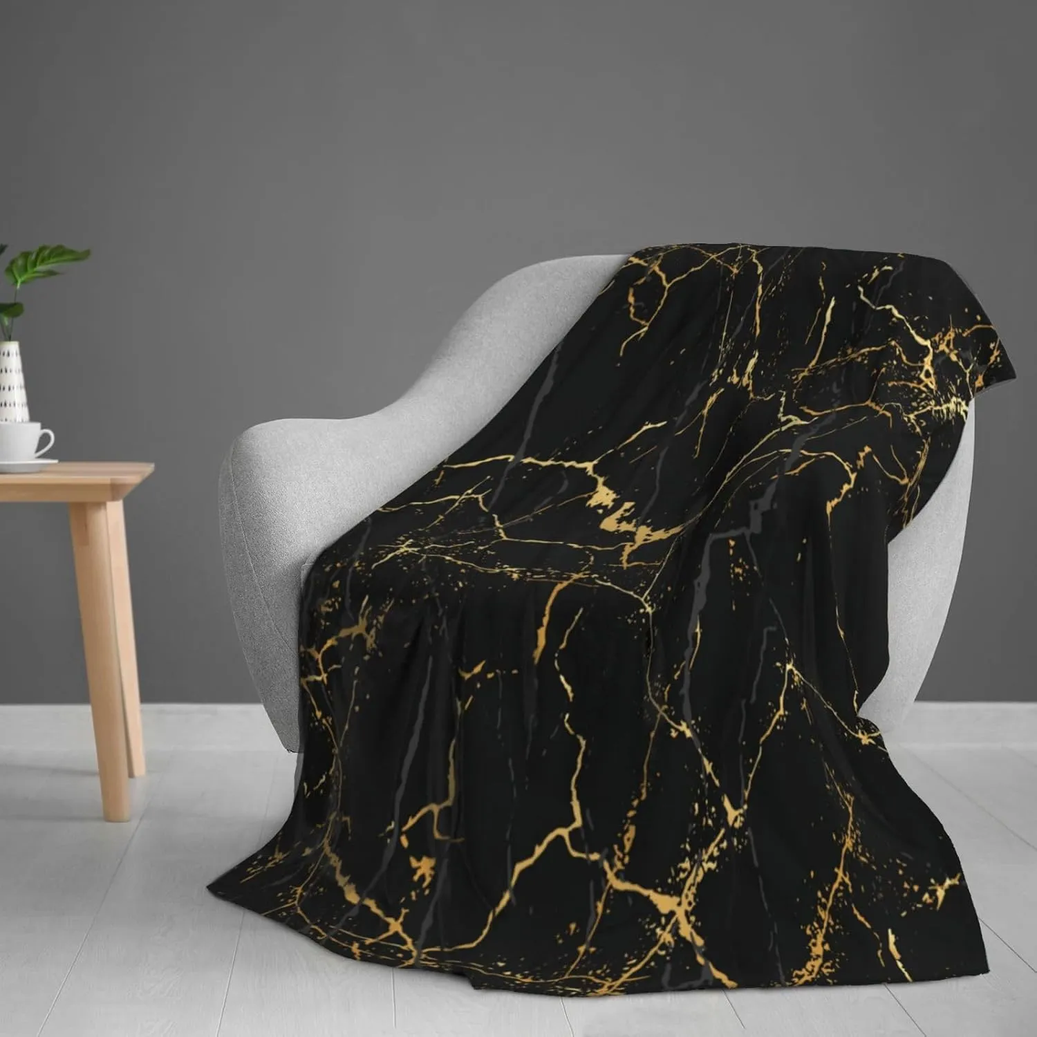 Perinsto Black Marble Texture Throw Blanket Ultra Soft Warm All Season Decorative Fleece Blankets for Bed Chair Car Sofa Couch Bedroom 50"X40"
