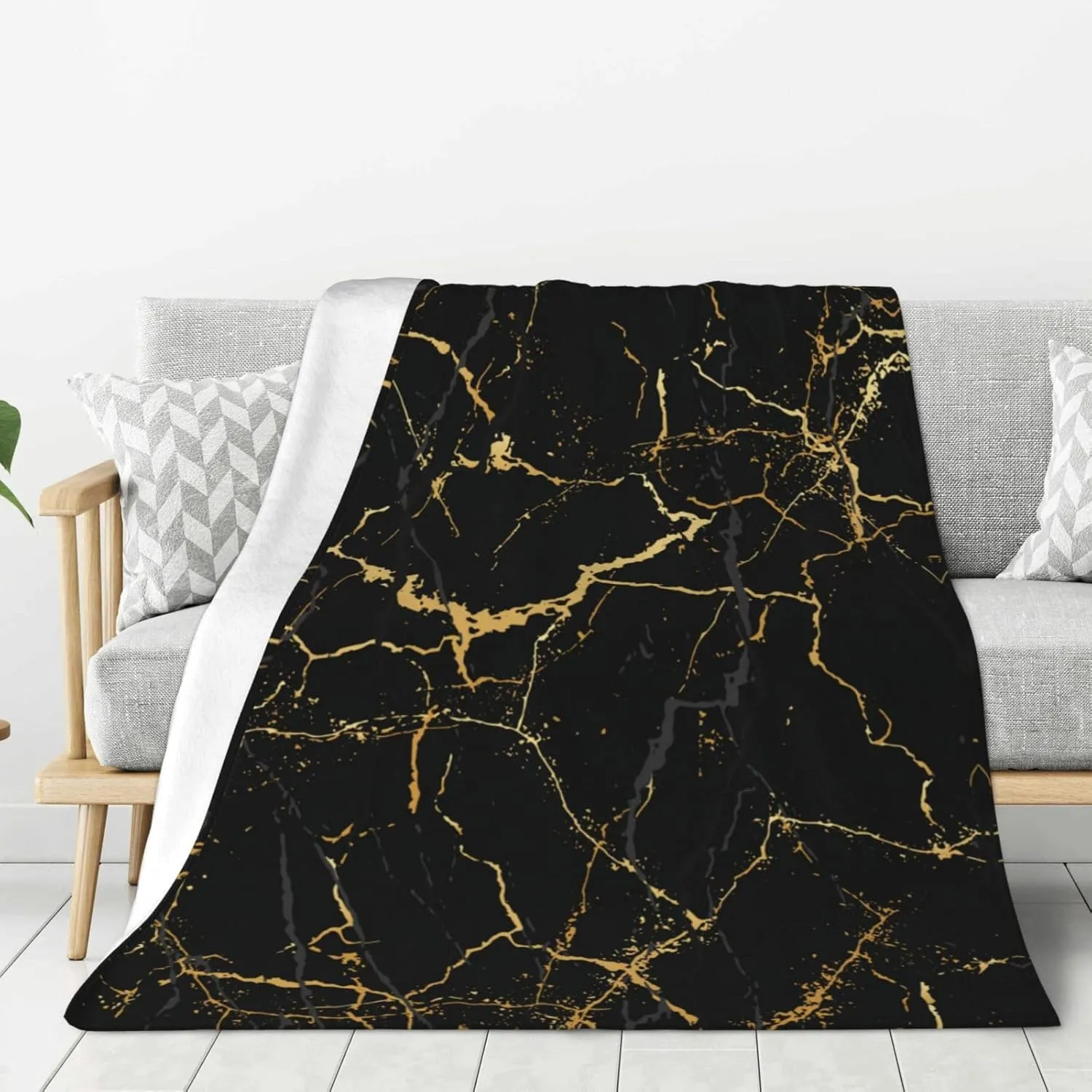 Perinsto Black Marble Texture Throw Blanket Ultra Soft Warm All Season Decorative Fleece Blankets for Bed Chair Car Sofa Couch Bedroom 50"X40"