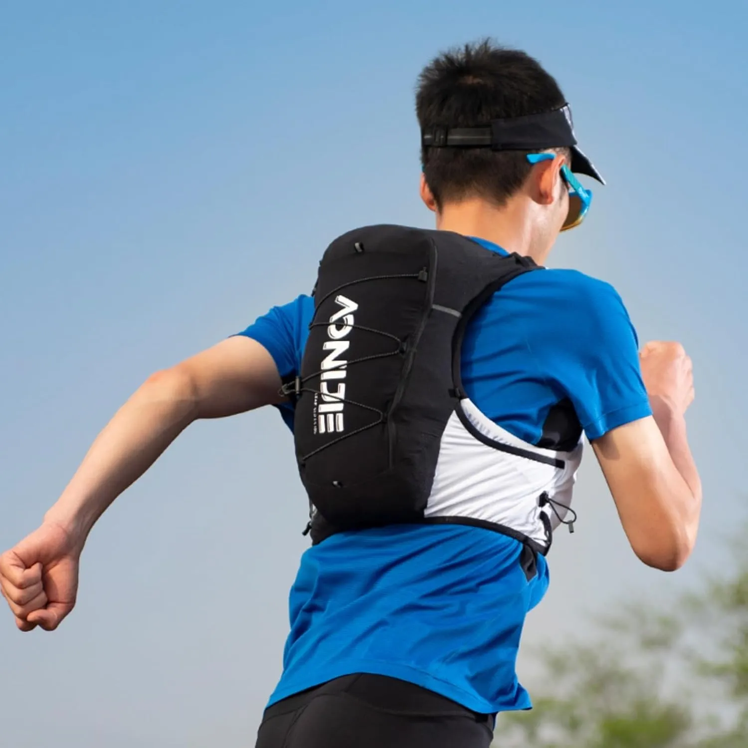 Running Vest Hydration Backpack Lightweight Hiking Equipment Water Daypack for Cycling Hiking Rave for Men Women
