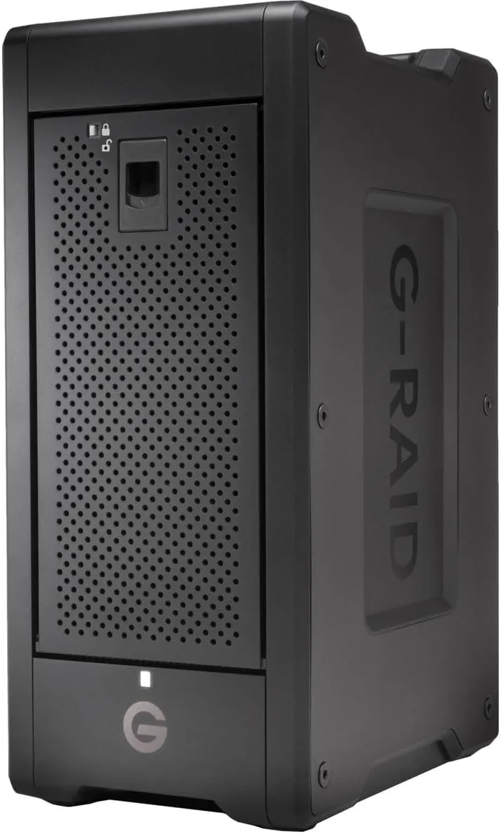 SanDisk Professional G-RAID Shuttle 8-Bay Thunderbolt 3 RAID Array with 160TB (8x 20TB) Removable HDD