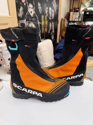 Scarpa Phantom 6000 M boots, size 43,new