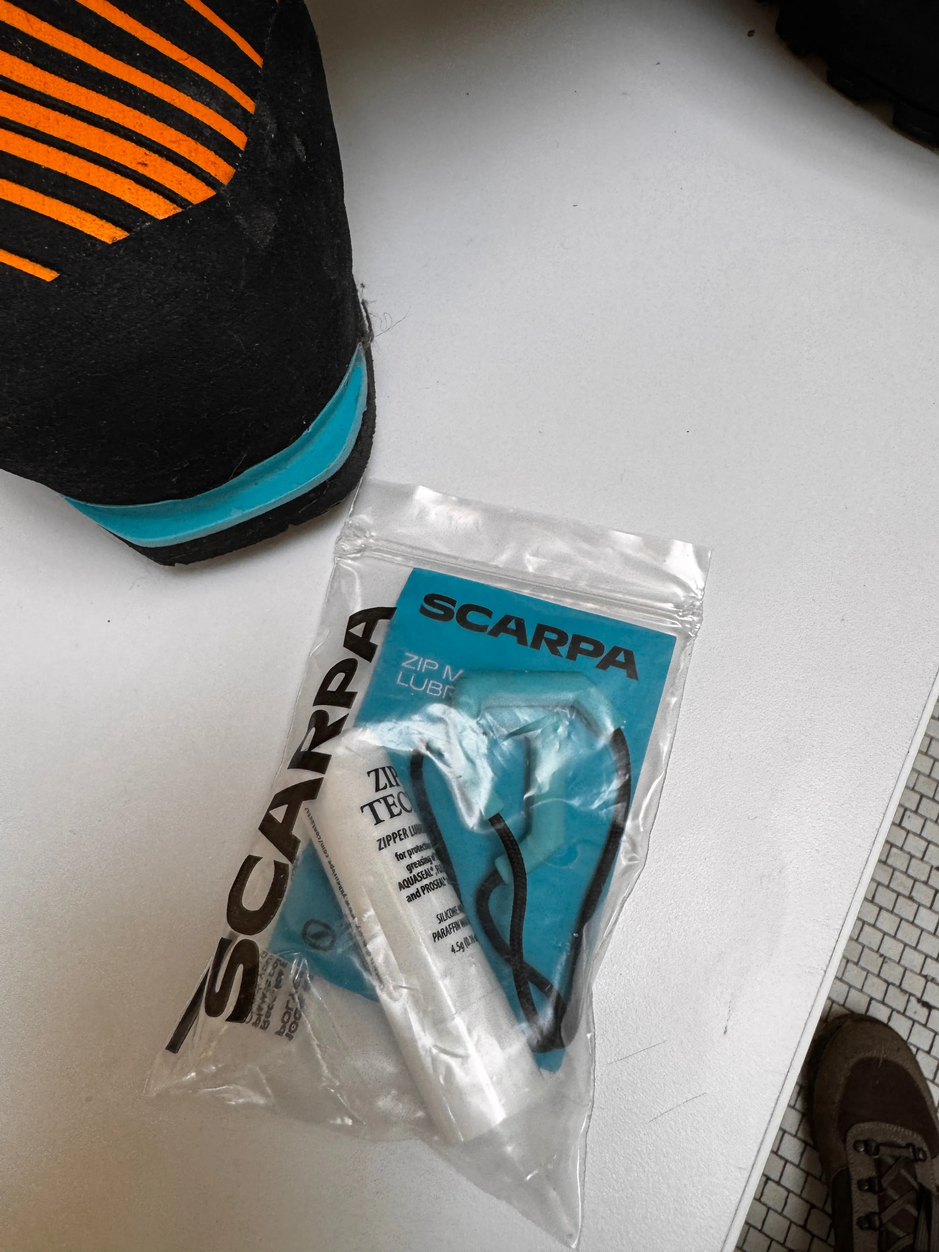Scarpa Phantom 6000 M boots, size 43,new
