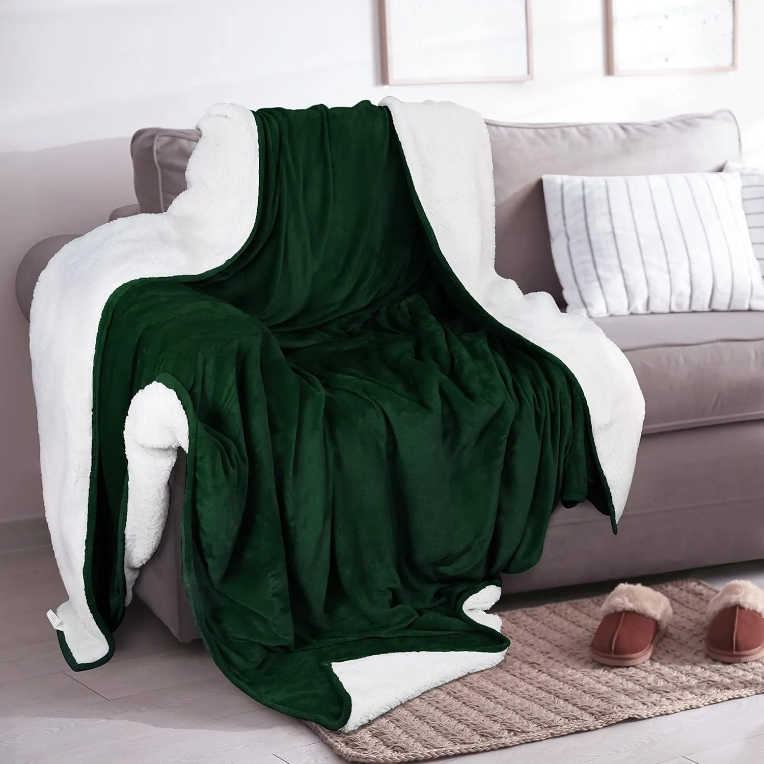 Utopia Bedding Sherpa Blanket King Size (Forest Green, 90x102 Inches) - Soft Lightweight Plush Fleece Reversible Blanket for Bed, Sofa, Couch, Camping and Travel