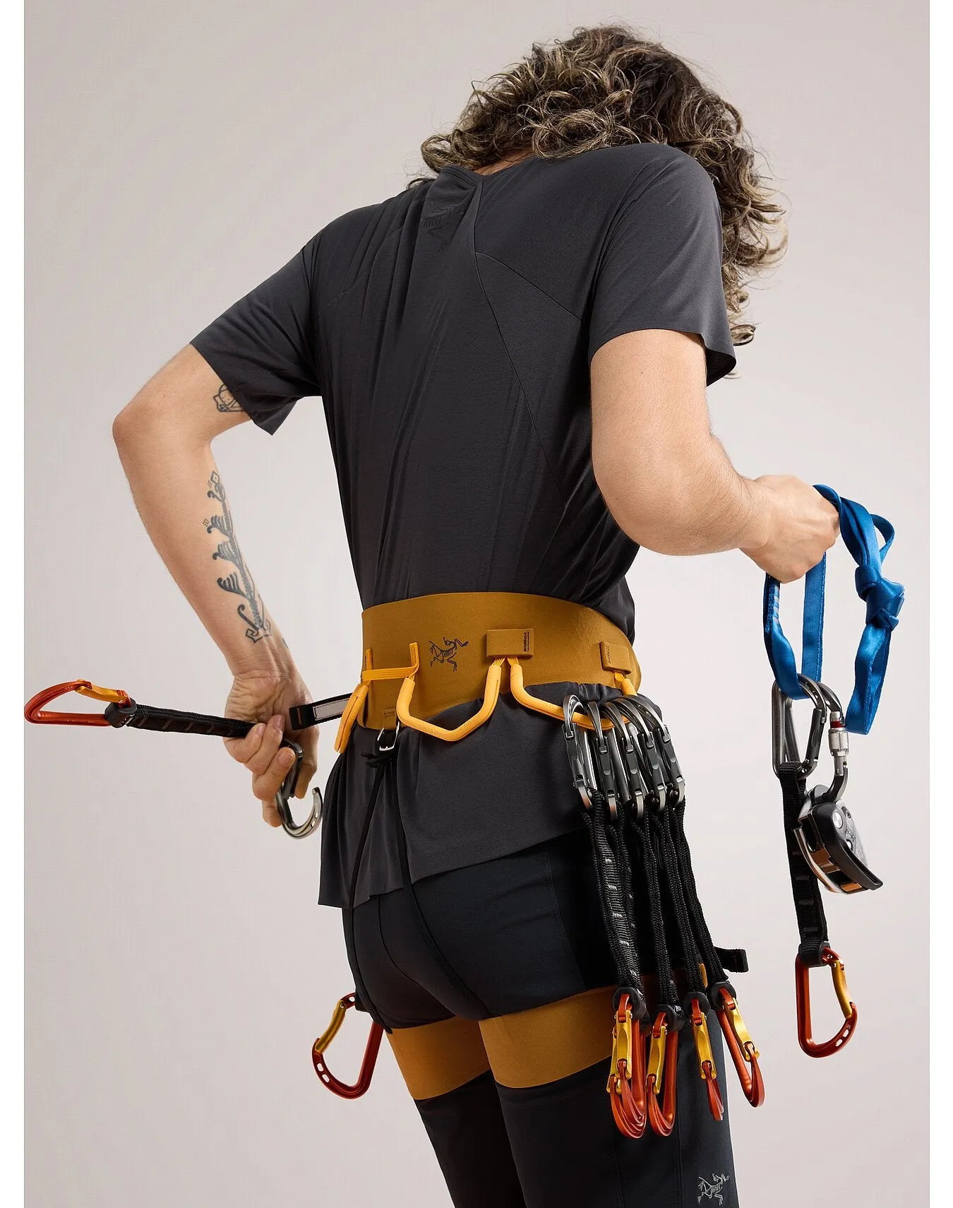 Women's AR-385A Harness