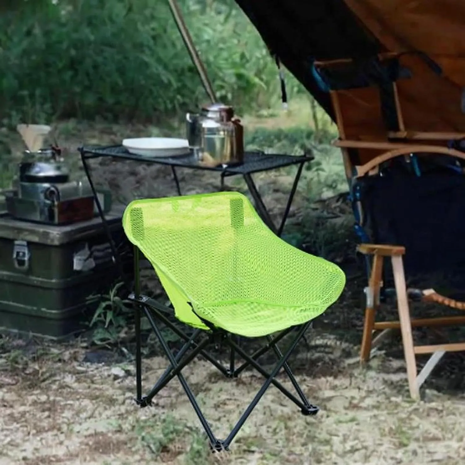 Yiju Folding Chair Camping Chair Heavy Duty Folded with Carrying Bag for Adults for Park Patio Sporting Events Fishing Backyard, Green